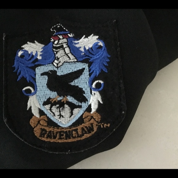 Harry Potter Universal Studios Ravenclaw robe MED - Picture 6 of 6